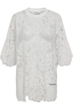 Curvey Lace Hem Tee OffWhite HL10222
