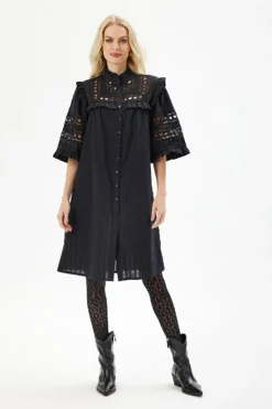 Fine dress SORT 16474