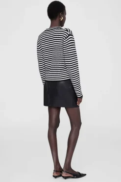 Gwen Black Ivory Striped A0910484
