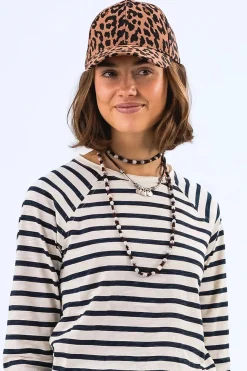 OakLL Cap 72 Leopard Print 251990002