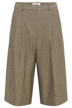 SLGinevra Malika Shorts Cappucino Pin Stripe 304684 30409040