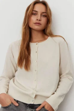 SNOS431 OFF WHITE SNOS431