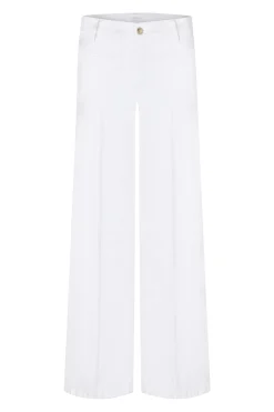 Tess White 0096 15 9049